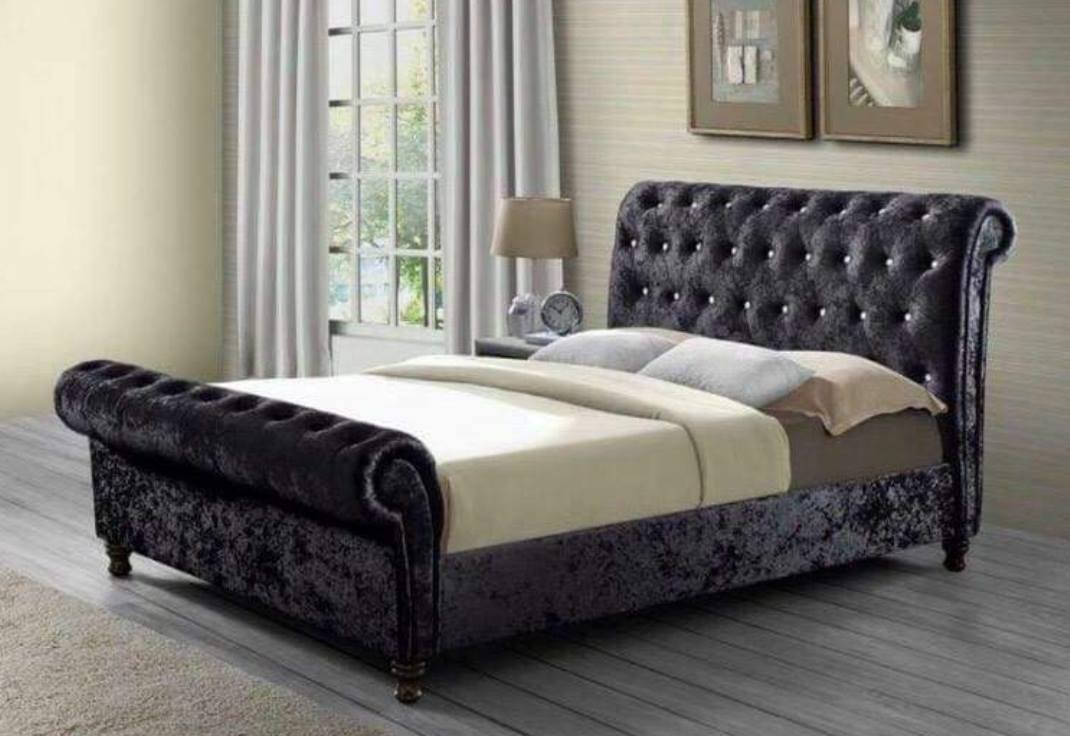 Hert Velvet Sleigh Bed (Pay weekly)